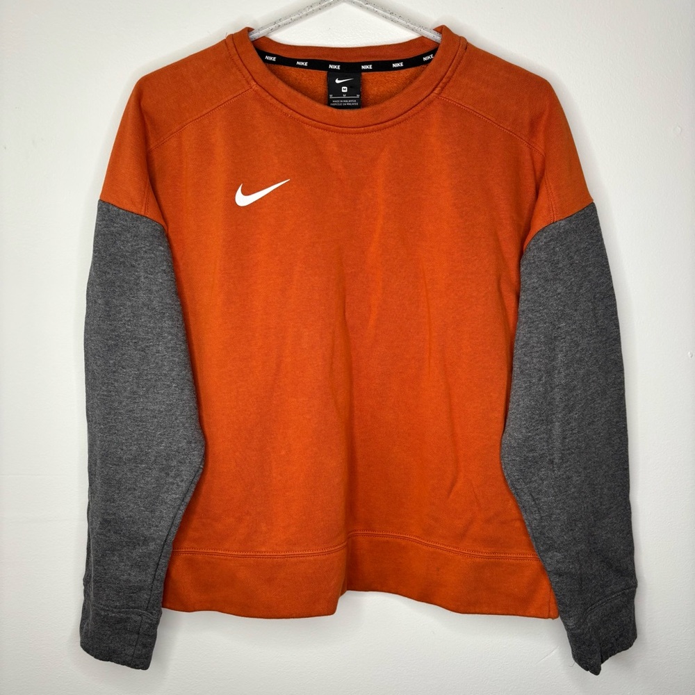 Nike Women’s Crew Neck Sweater